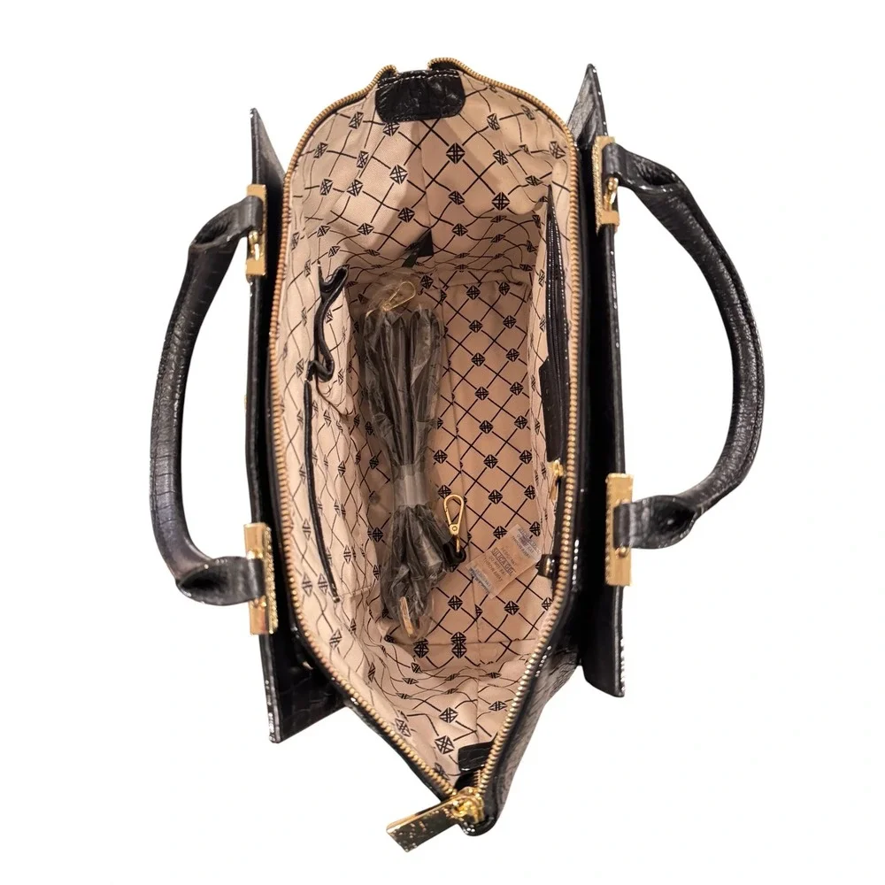 Vince Camuto vince camuto